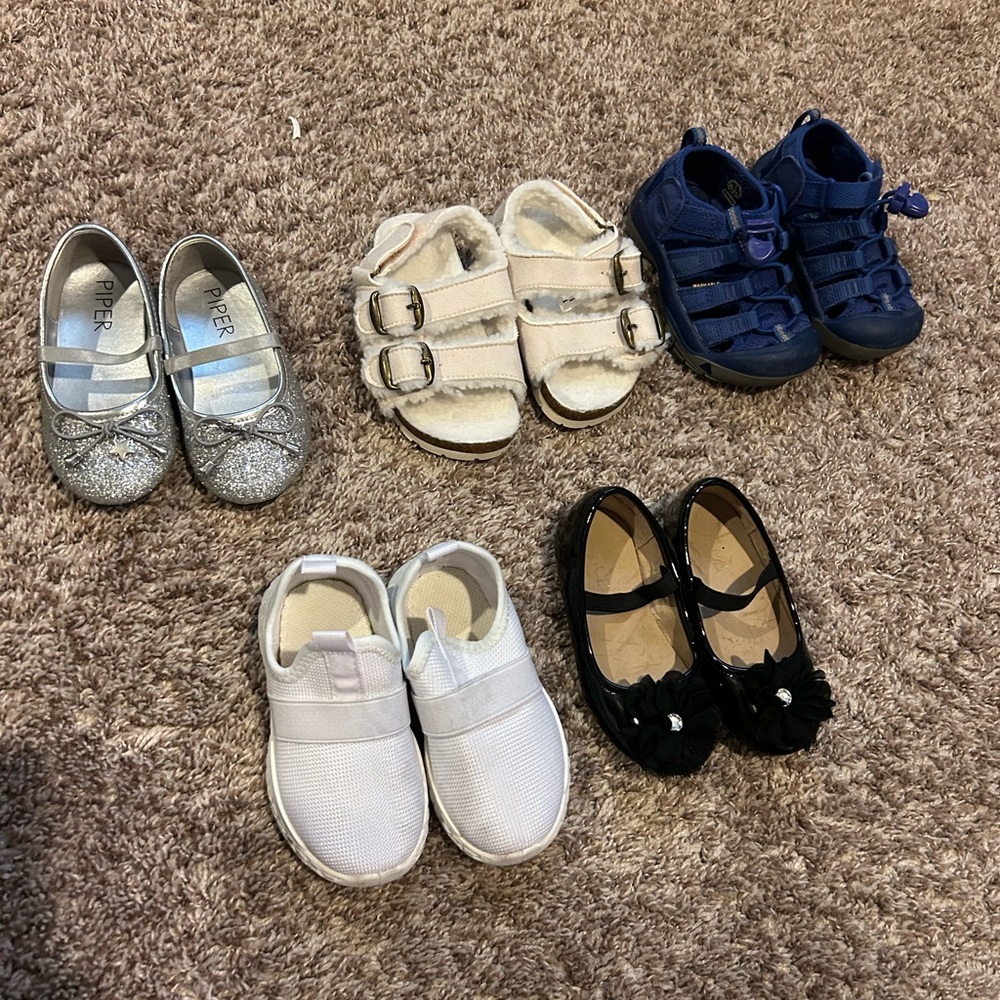 Toddler size 7 shoes Bundle
